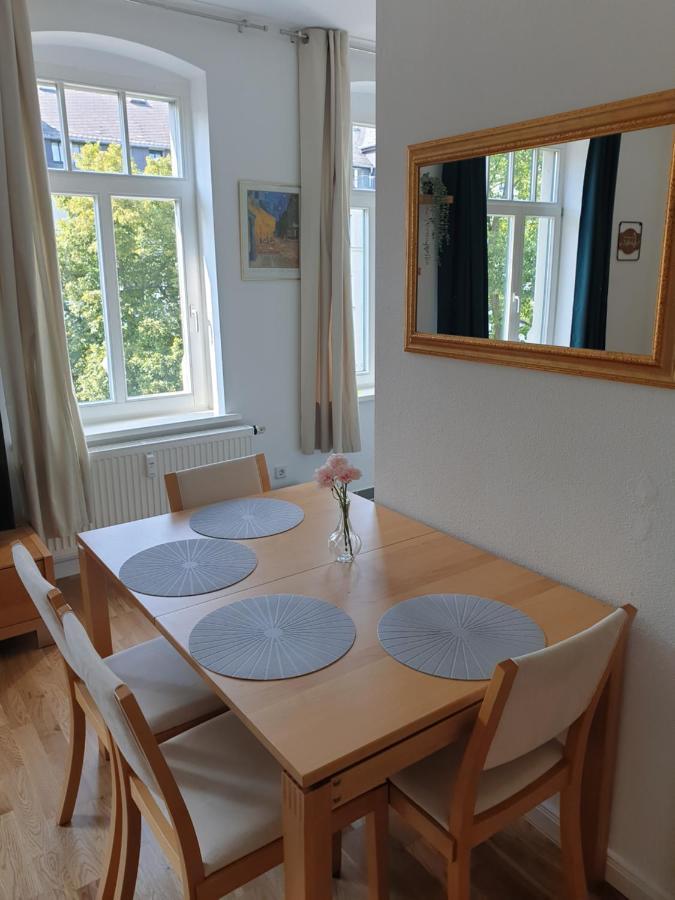 *****Saxonia De Luxe***** Neue & Hochwertige 50Qm² 2-Zimmer-Ferienwohnung In Chemnitz Mit Parkplatz & Wie Zuhause Wohlfuehlatmosphaere - My Feel@Home Apartment In Chemnitz Luaran gambar
