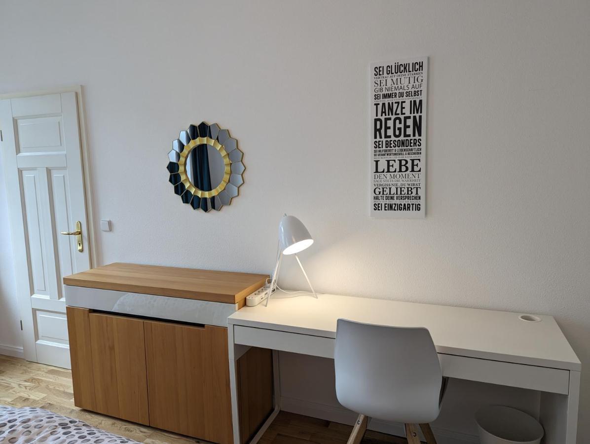 *****Saxonia De Luxe***** Neue & Hochwertige 50Qm² 2-Zimmer-Ferienwohnung In Chemnitz Mit Parkplatz & Wie Zuhause Wohlfuehlatmosphaere - My Feel@Home Apartment In Chemnitz Luaran gambar