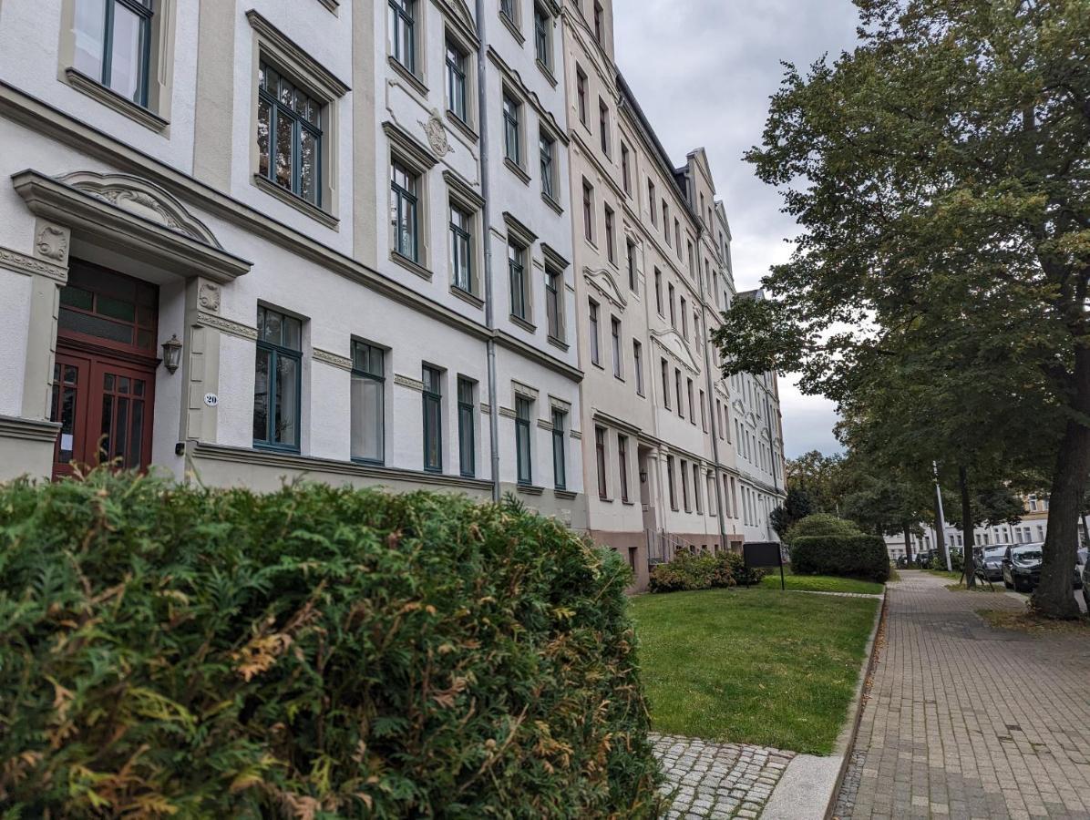 *****Saxonia De Luxe***** Neue & Hochwertige 50Qm² 2-Zimmer-Ferienwohnung In Chemnitz Mit Parkplatz & Wie Zuhause Wohlfuehlatmosphaere - My Feel@Home Apartment In Chemnitz Luaran gambar