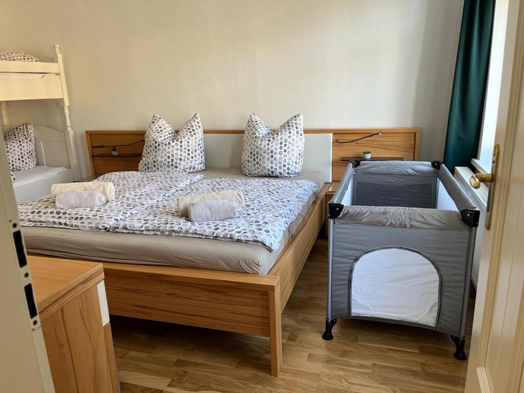 *****Saxonia De Luxe***** Neue & Hochwertige 50Qm² 2-Zimmer-Ferienwohnung In Chemnitz Mit Parkplatz & Wie Zuhause Wohlfuehlatmosphaere - My Feel@Home Apartment In Chemnitz Luaran gambar