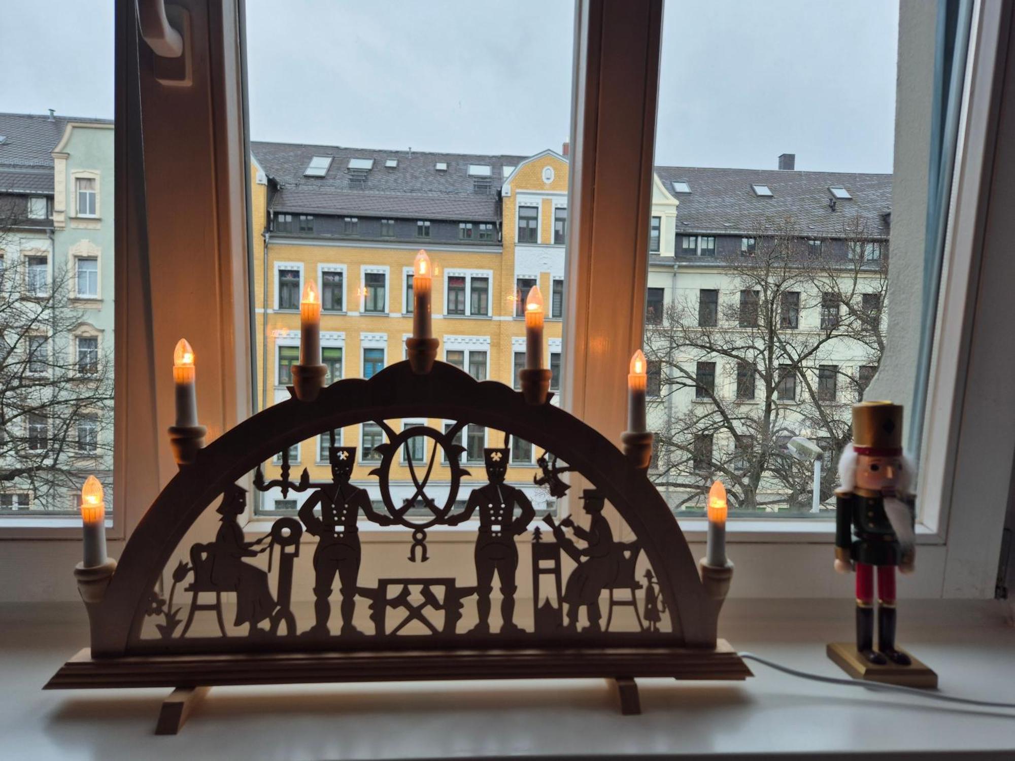 *****Saxonia De Luxe***** Neue & Hochwertige 50Qm² 2-Zimmer-Ferienwohnung In Chemnitz Mit Parkplatz & Wie Zuhause Wohlfuehlatmosphaere - My Feel@Home Apartment In Chemnitz Luaran gambar